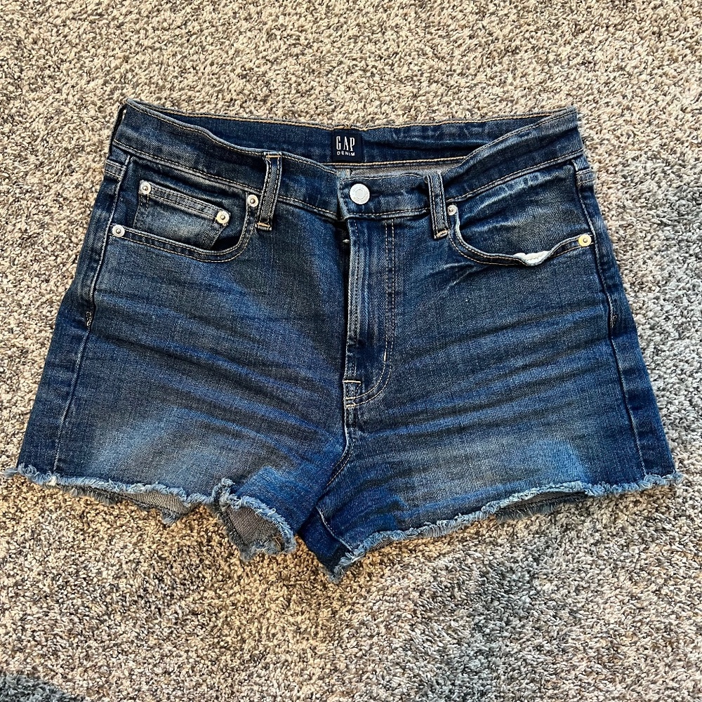 Gap | size 28 women’s shorts